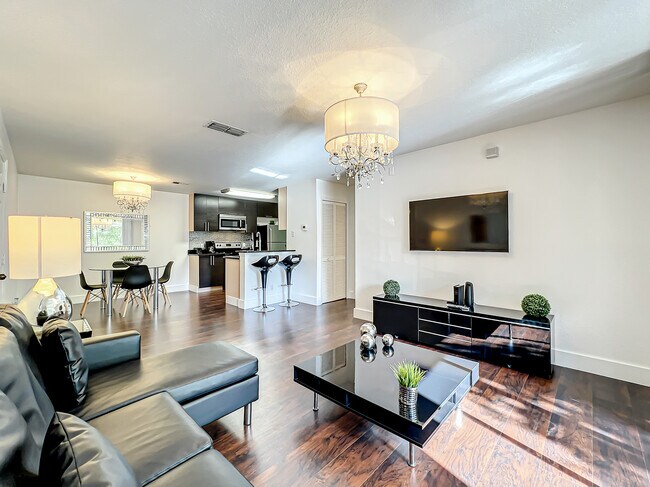 Photo - 7630 Pissarro Dr Unit 211