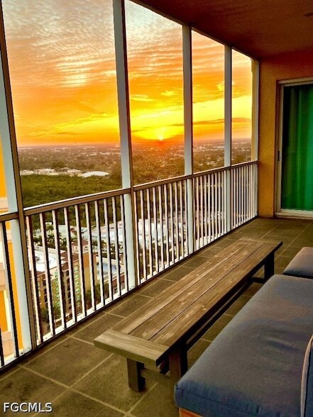 2745 First St Unit 2306