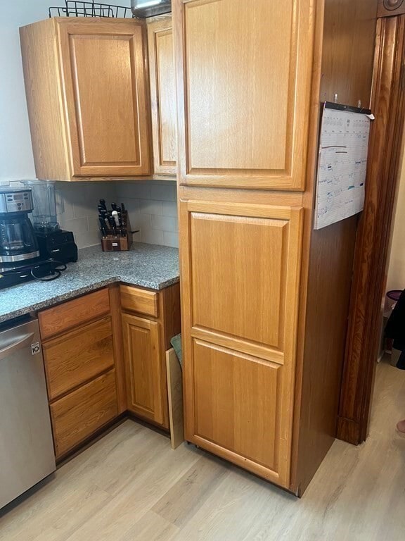 Photo - 898 Adams St Unidad A