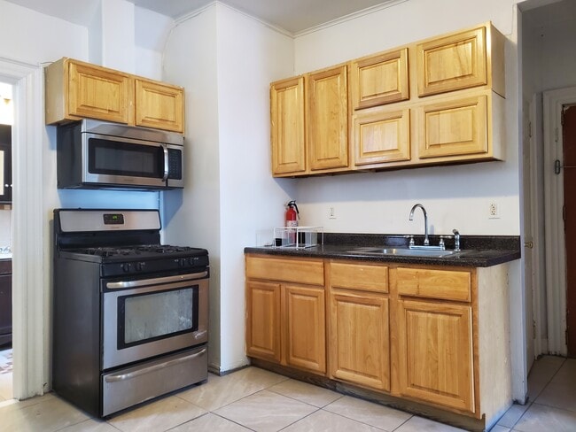 Photo - 68 Stegman St Unit 1