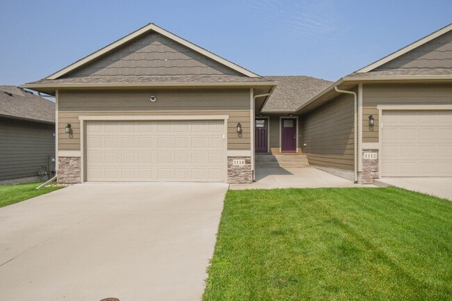 Building Photo - 1114 N Brennan Ct Rental
