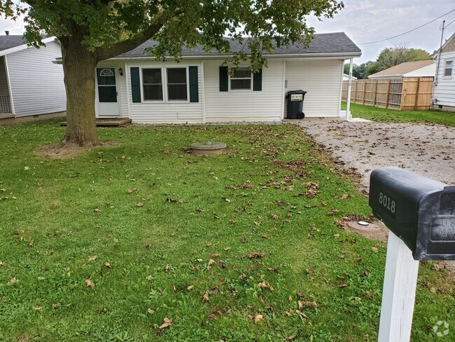 Building Photo - 8018 Stacey Rd Rental