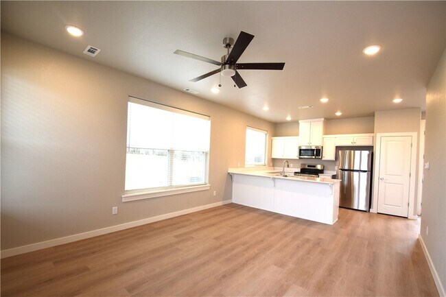 Photo - 1804 SW Casuarina Dr