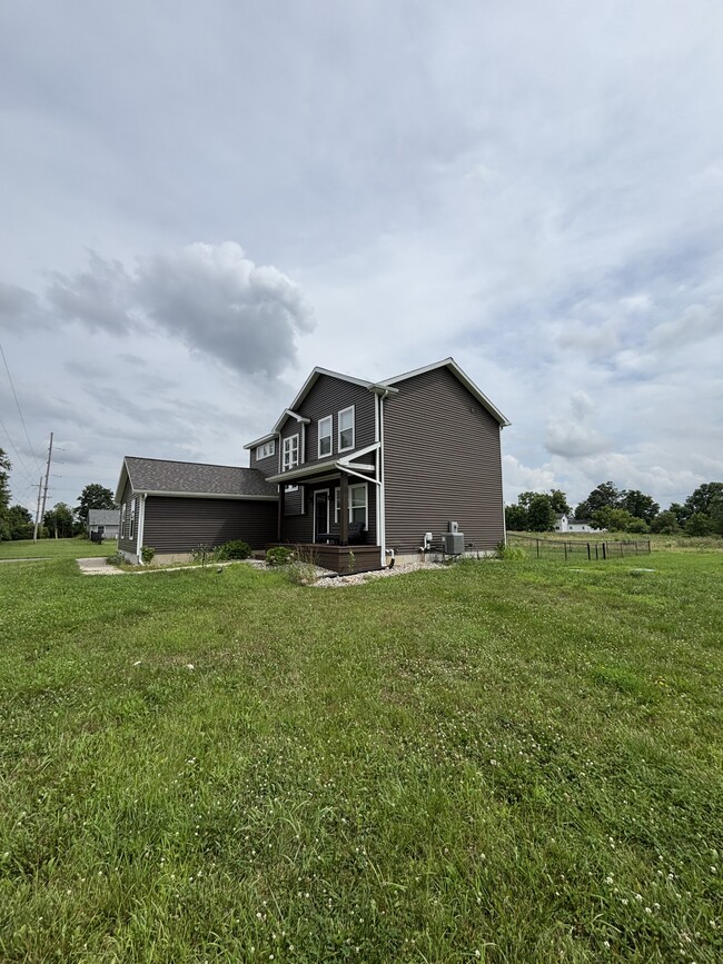 Photo - 4535 Harper Rd