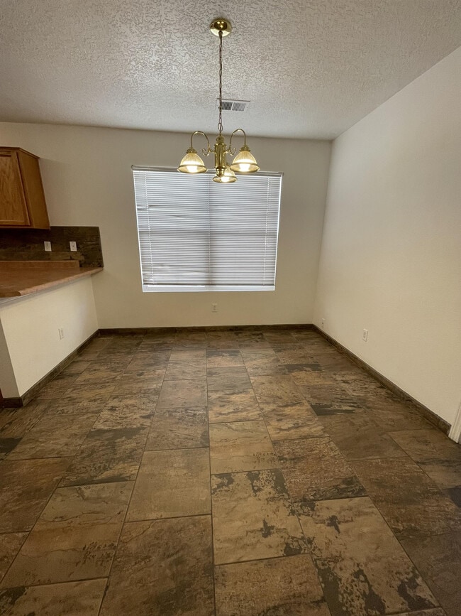 Photo - 3119 El Caballero Dr SW