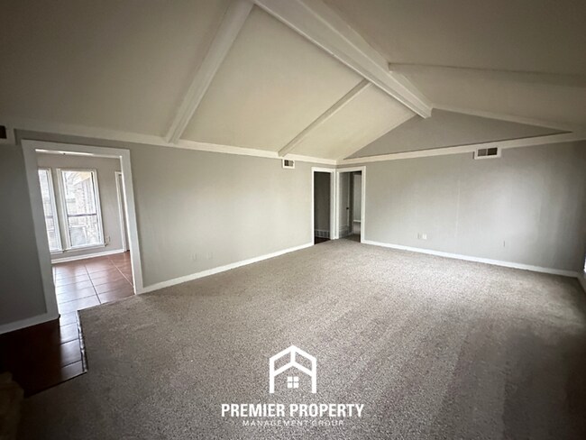 Photo - Spacious 3BR/2BA Memphis Home w/ Vaulted Ceilings, Fireplace & 2-Car Garage