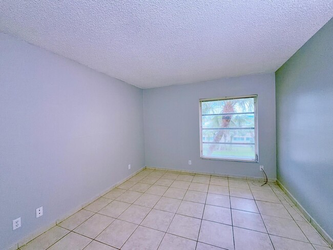 Photo - 460 NW 20th St Unit 3040