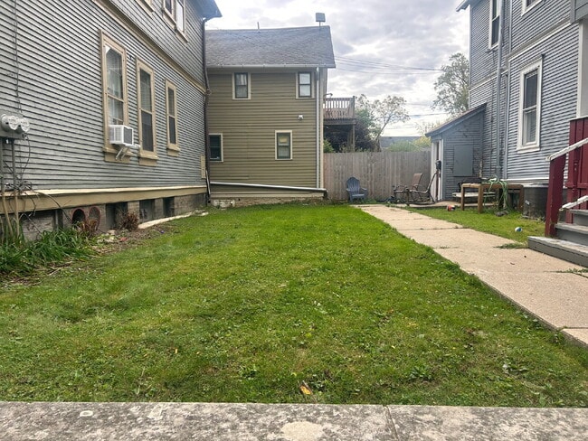 Photo - Large first floor two bedroom with bonus r...