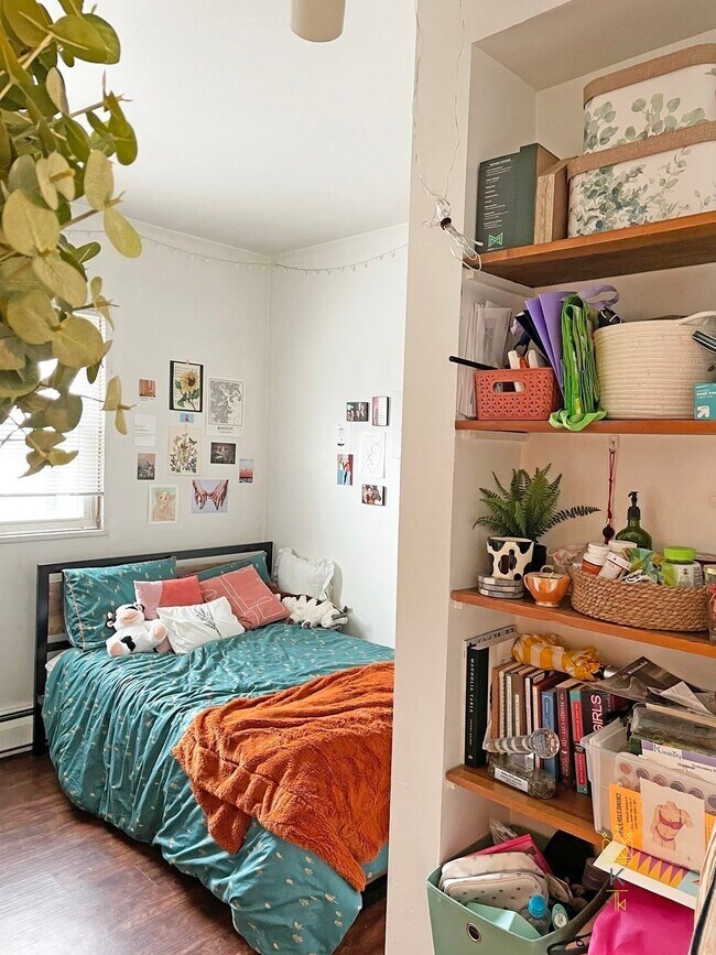 15 Ashford St Unit 1