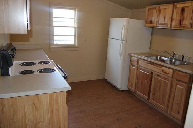 Photo - 110 1/2 S F, Livingston MT