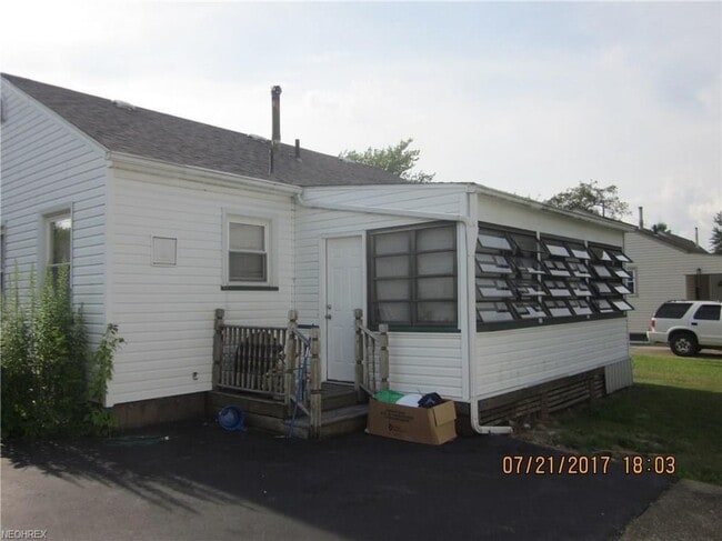 145 S Kimberly