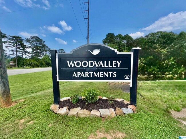 Photo - 1700 Greenbrier Dear Rd Unit 202,304,305,405,407,502,507