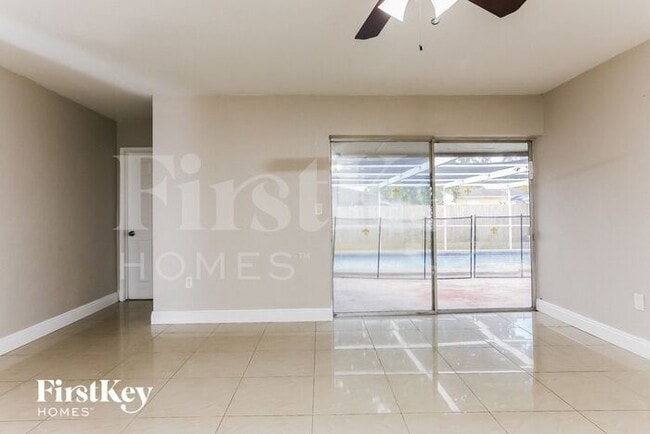 Photo - 7560 Venetian St