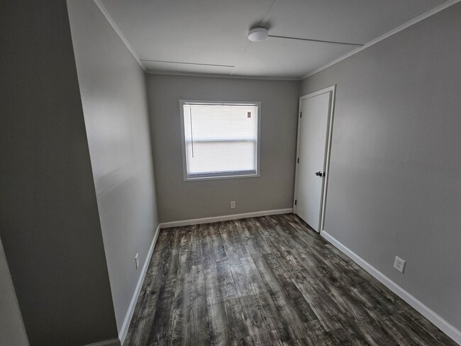 Photo - 529 Revere Rd