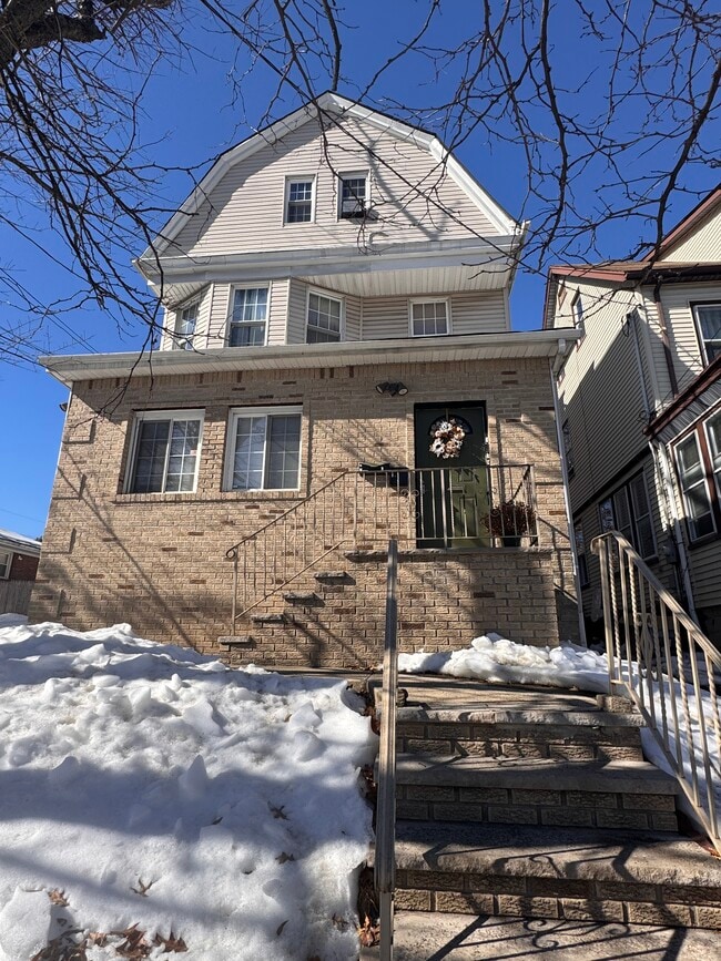 Photo - 115 Mead St Unit 1