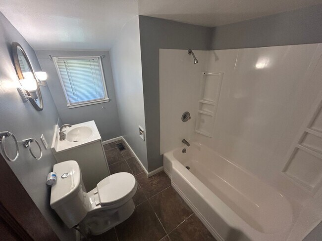 Photo - WestonWay633-635 Unit 633