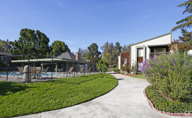 Photo - Apricot Pit Apartments