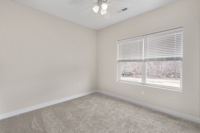 Photo - 1164 Devils Glen Rd