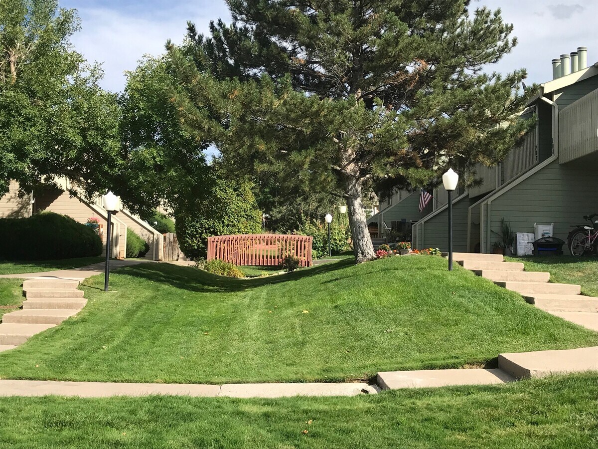 Photo - 532 Oakwood Dr Unit E 204