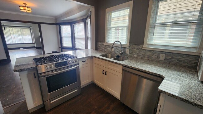 Photo - 1710 Virginia Park St