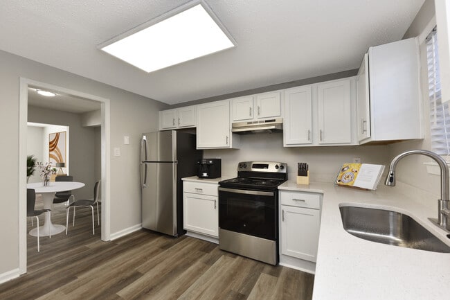 Sunridge Townhomes