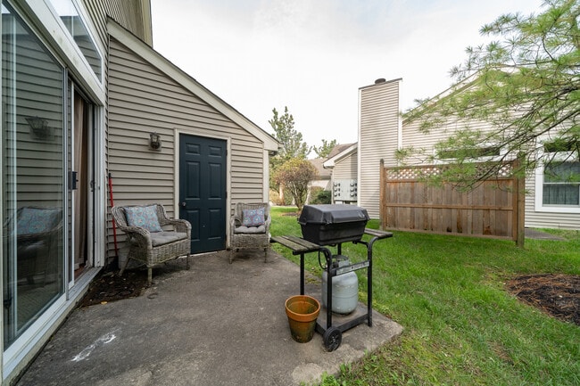 Photo - 836 Rossford Run