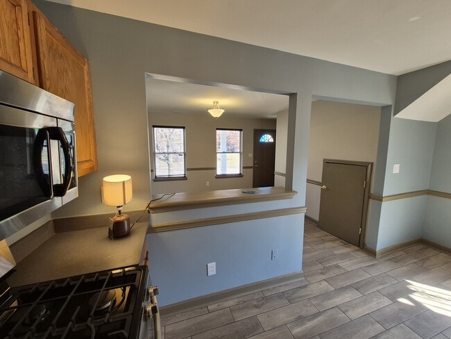 Photo - 1616 Gallagher St