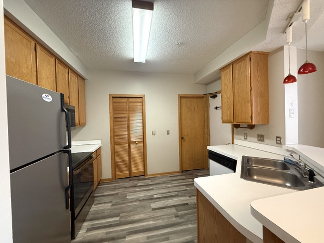 Photo - 18183 Warbler Ln