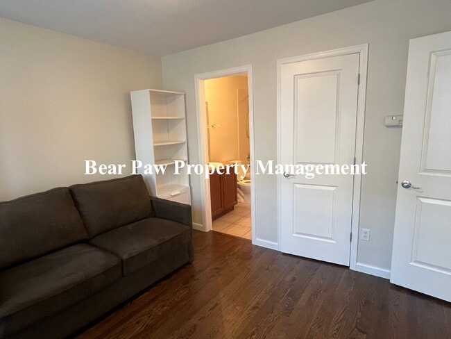 Photo - Beautiful Townhome in Belmar!!