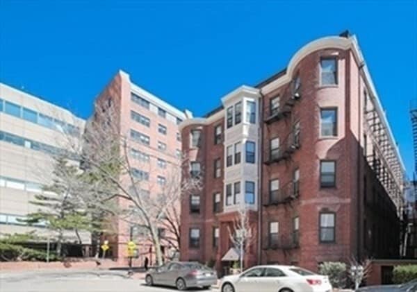 Photo - 40 St Botolph St Unit 35