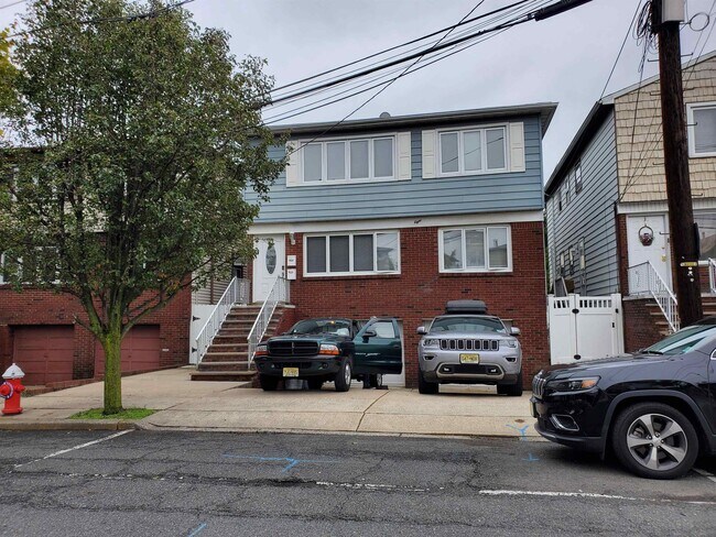 Photo - 8 Packard St Unit 1