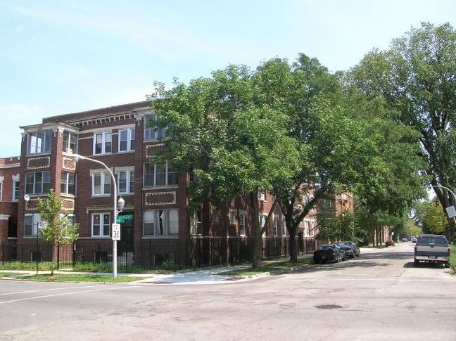 Building Photo - 7657-59 S Morgan