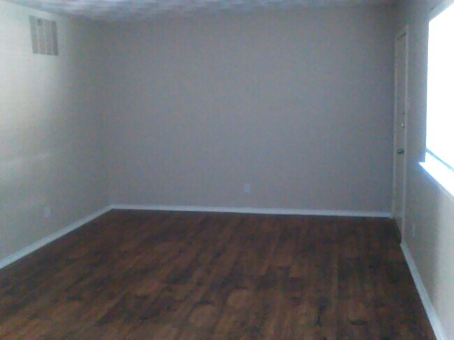 Photo - 6205 Oram St Unit G