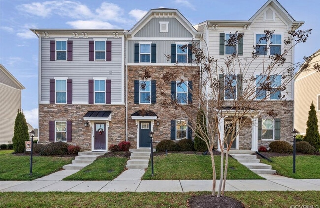 Photo - 7832 Mint Ln Townhome