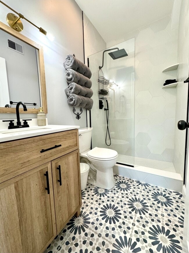 Photo - 1349 S Brook St Unit 2