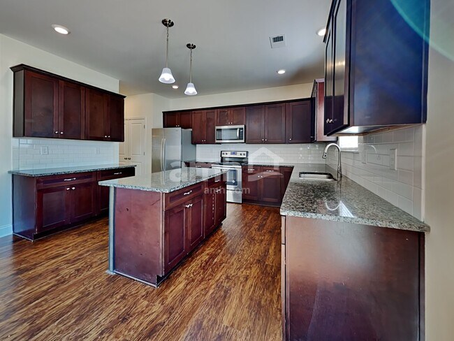 Photo - 3588 Okelly Dr