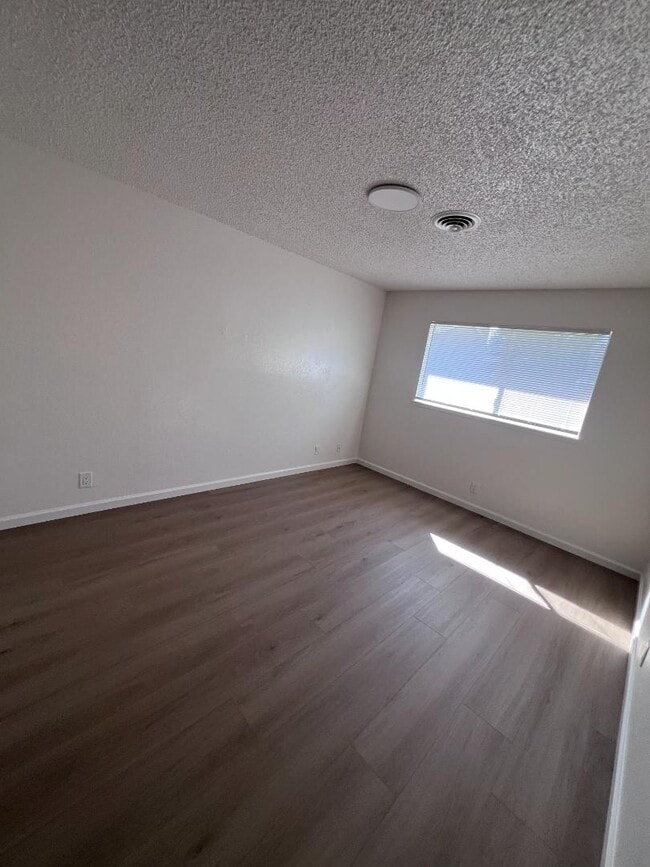 Photo - 1178-1180 1210-1212 Forestwood Dr