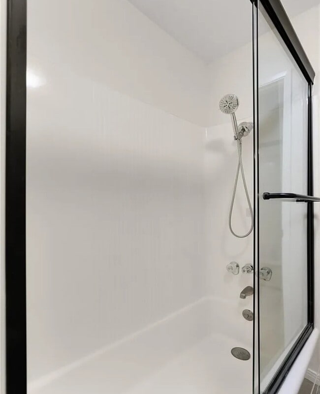 Photo - charming 1-bedroom, 1-bathroom