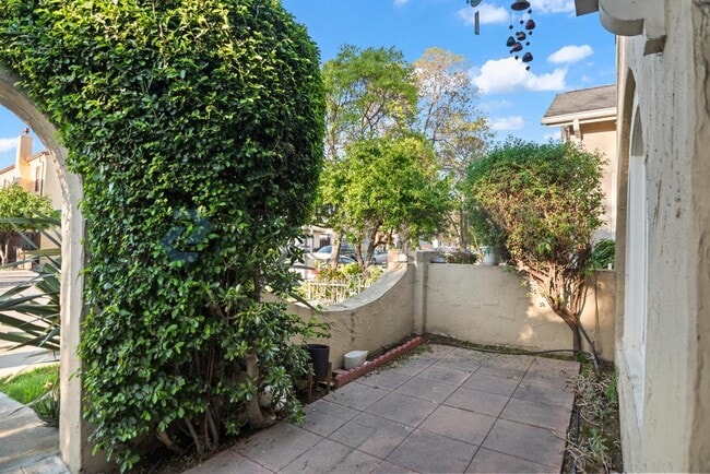 Photo - 148 Clayton Ave