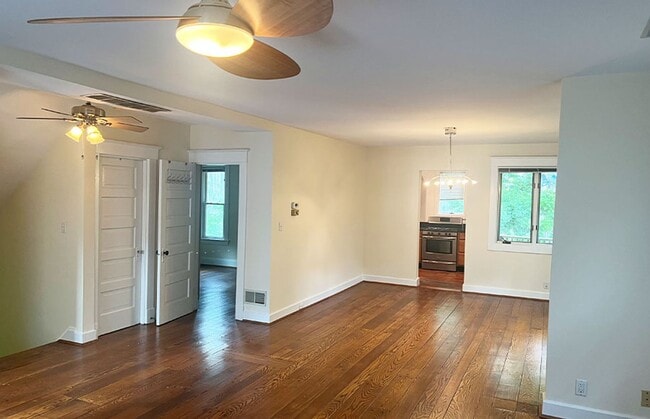 Photo - 3436 Lyleburn Pl Unit 3436-02