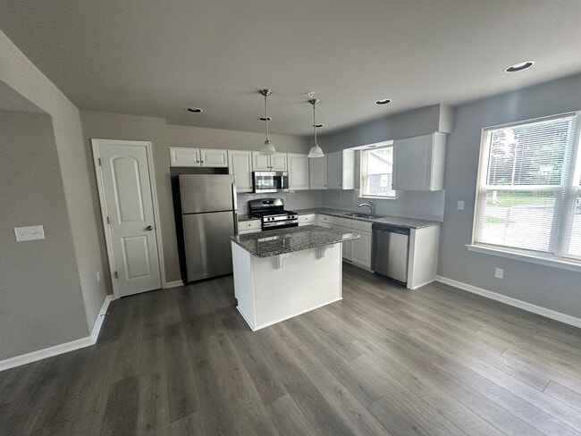 Photo - 115 High Pointe Dr