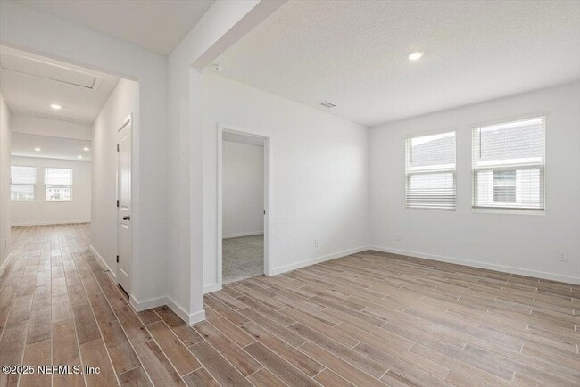 Photo - 3299 Lago Vis Dr