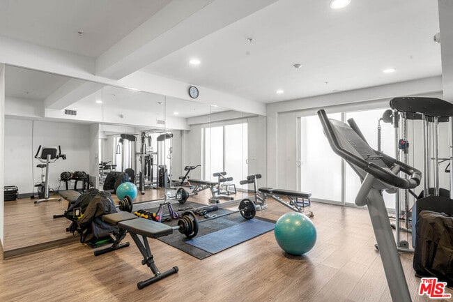 Photo - 1215 S Bedford St Unit 105