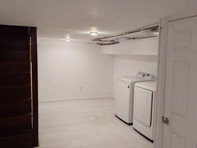 Photo - 2224 Latona St