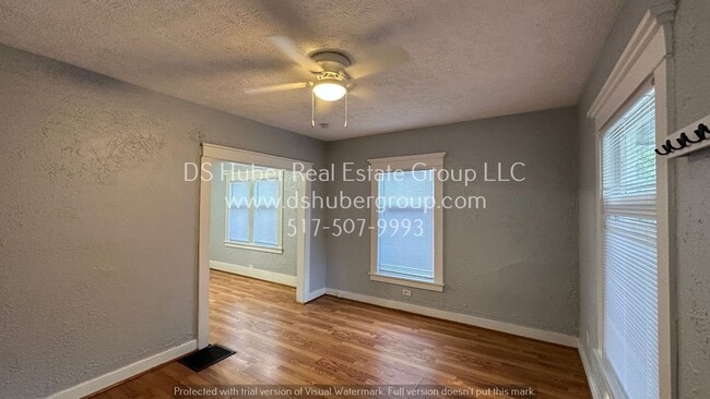 Building Photo - 1524 Ballard St Rental