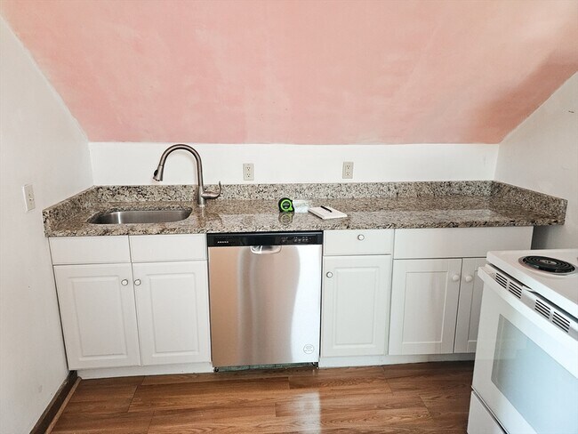 Photo - 803 Boylston St Unidad D