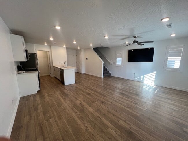 Photo - Check out these ammenities!