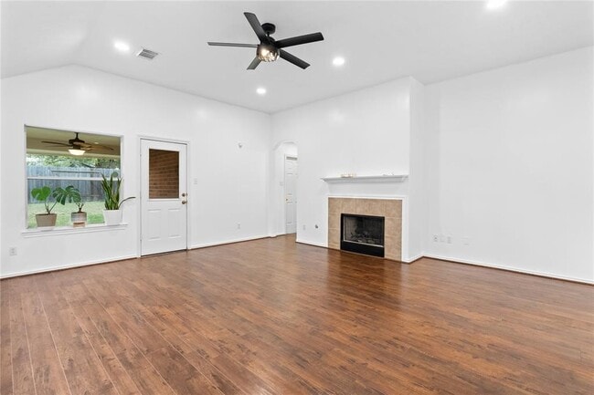 Photo - 15323 Redbud Berry Way