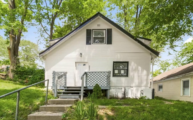 Photo - LOOK AT THIS GEM!  Schedule A Tour Today!!