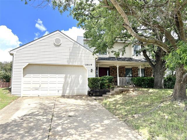 Photo - 2019 Longmeadow Ct House